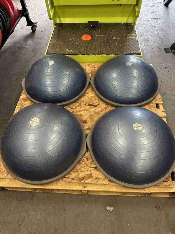 BOSU Pro Balance Trainer