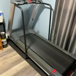 Used Reconditioned Precor 935i Treadmill