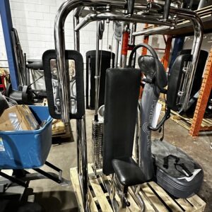 Universal Brand Pec Deck - Silver Chrome