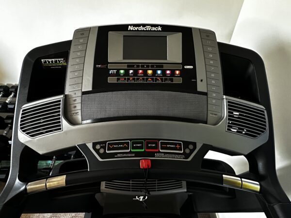 NordicTrack Commercial 1750 Treadmill - used NOT for Commercial usage - Image 3