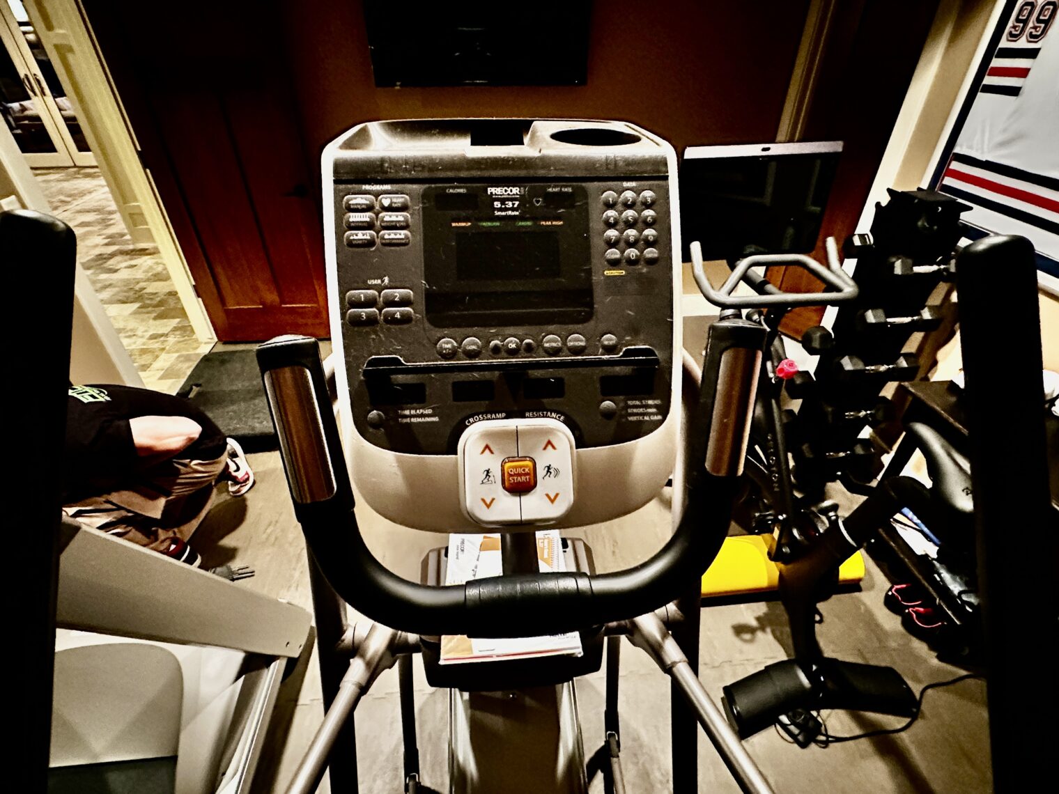 Precor 5.37 Residential Elliptical - reconditioned - Image 3